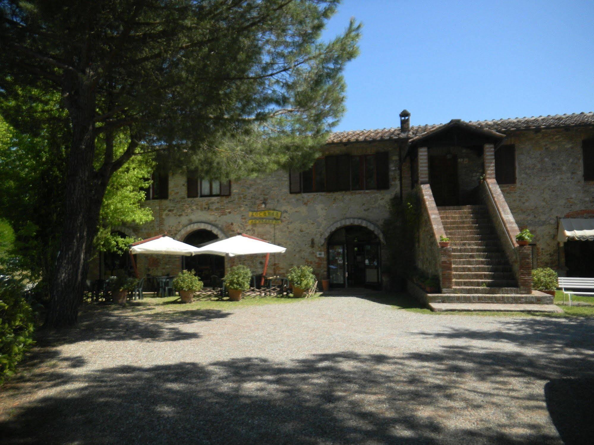 Albergo Ristorante Da Vestro Monticiano Exteriör bild