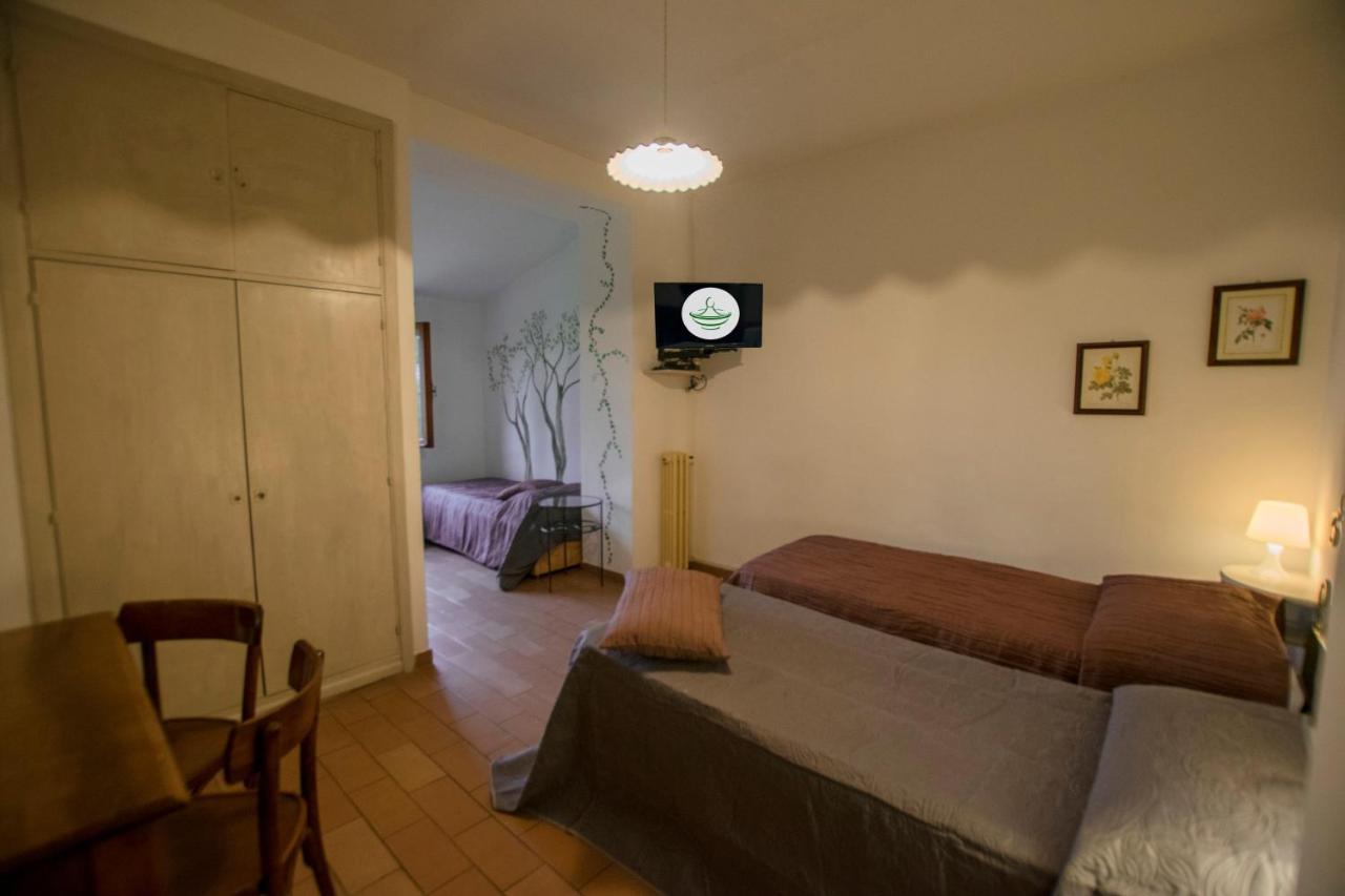 Albergo Ristorante Da Vestro Monticiano Exteriör bild