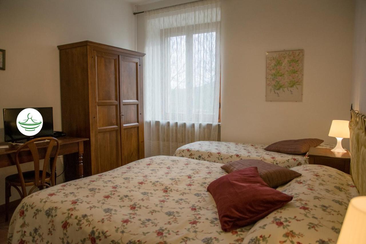 Albergo Ristorante Da Vestro Monticiano Exteriör bild